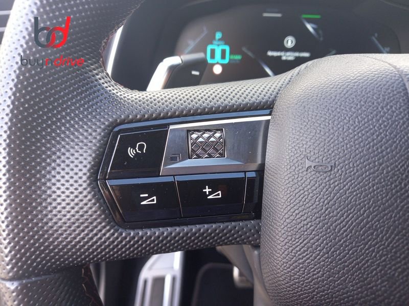 DS DS 7 Crossback E-Tense 1.6 E-Tense 300cv Auto 4WD  Performance Line +