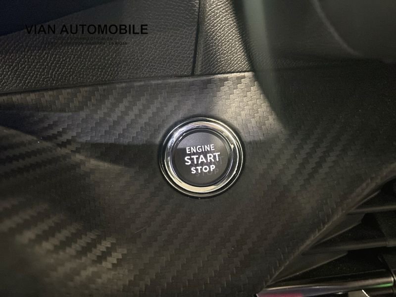 Peugeot 208 1.2 PureTech 100cv EAT8 GT Line