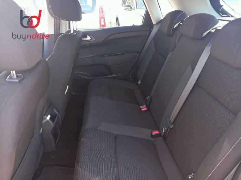 Citroën C4 C4 PureTech 96KW (130CV) Live Edition
