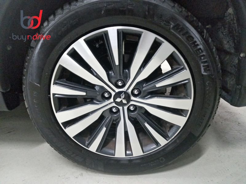Mitsubishi Outlander 200 MPI CVT 2WD Motion