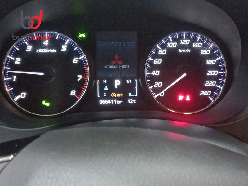 Mitsubishi Outlander 200 MPI CVT 2WD Motion