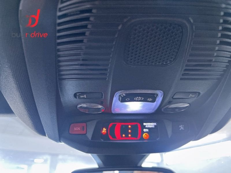 Peugeot 3008 225 e-EAT8 Allure Pack