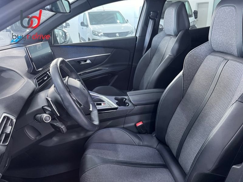Peugeot 3008 225 e-EAT8 Allure Pack