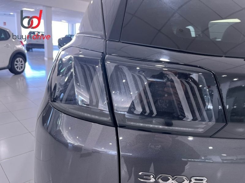 Peugeot 3008 225 e-EAT8 Allure Pack