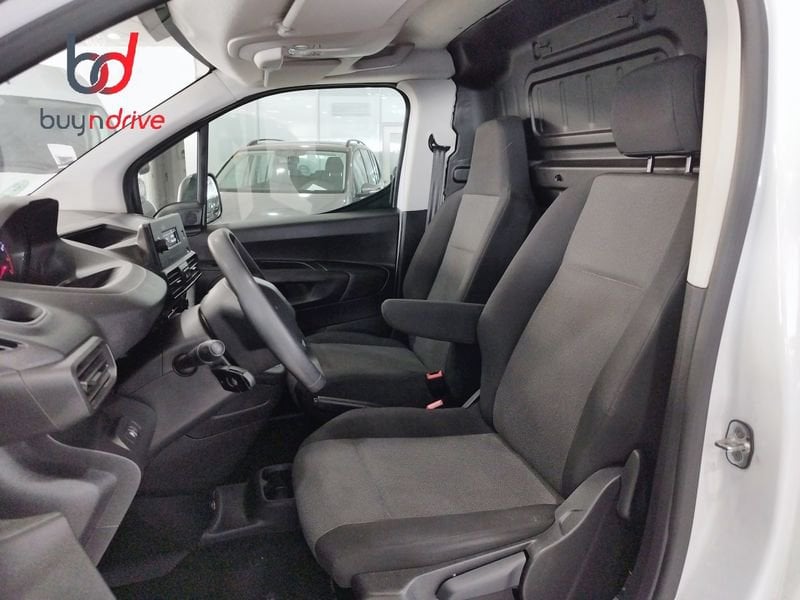 Peugeot Partner 1.6 BlueHDi 98cv Pro Standard 600kg