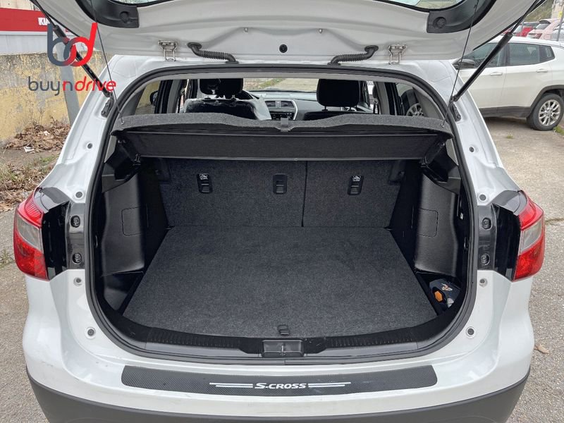 Suzuki SX4 S-Cross 1.6 VVT CVT  GLX-EL