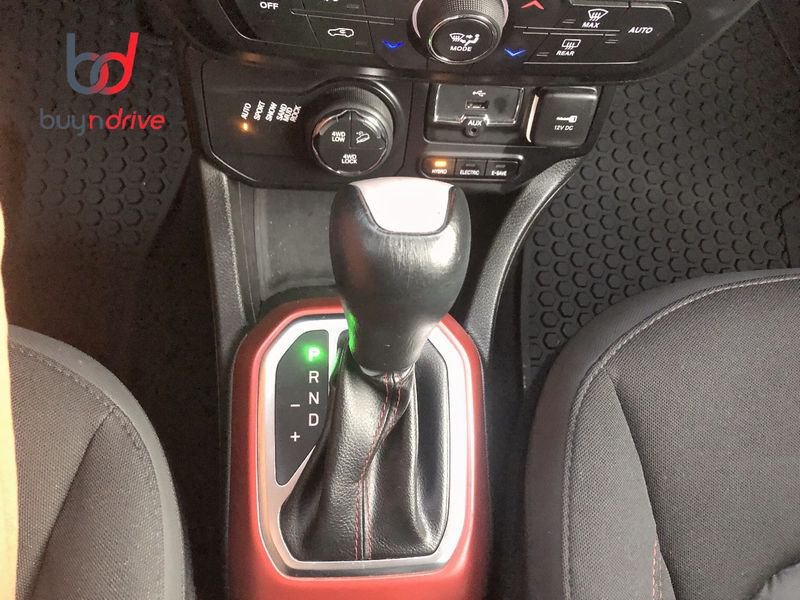 Jeep Renegade 4xe 1.3 PHEV 240cv AT AWD Trailhawk