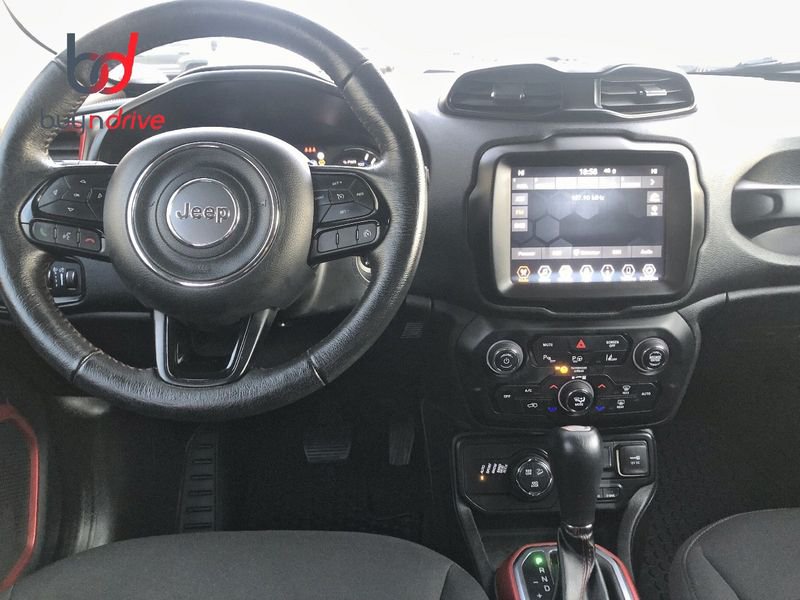 Jeep Renegade 4xe 1.3 PHEV 240cv AT AWD Trailhawk