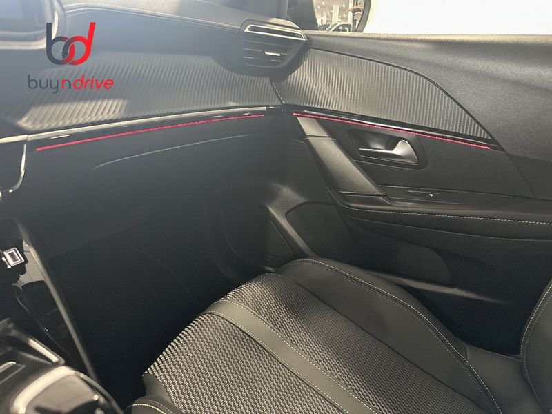 Peugeot 208 Puretech 100cv GT