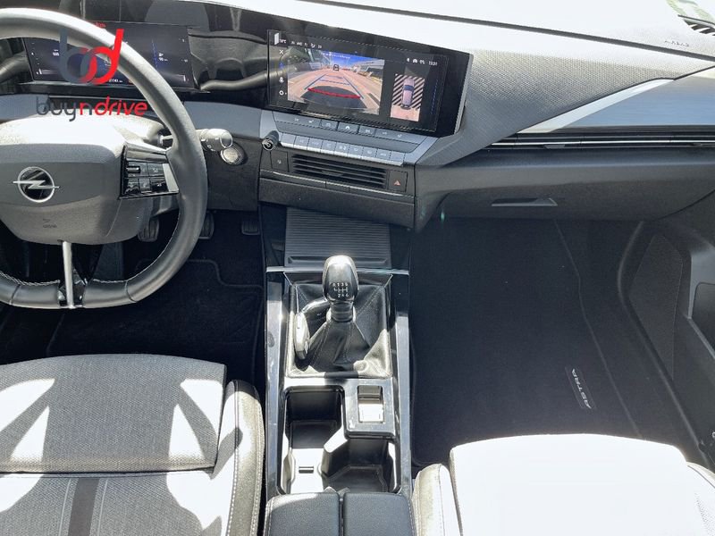 Opel Astra 1.2T SHT 130cv GS Line
