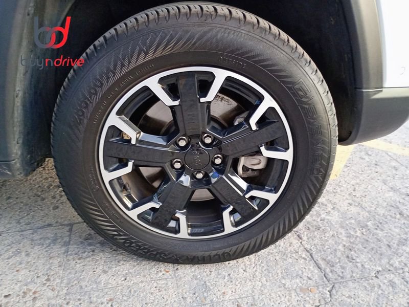 Jeep Compass 4xe 1.3 PHEV 240cv AT AWD Trailhawk