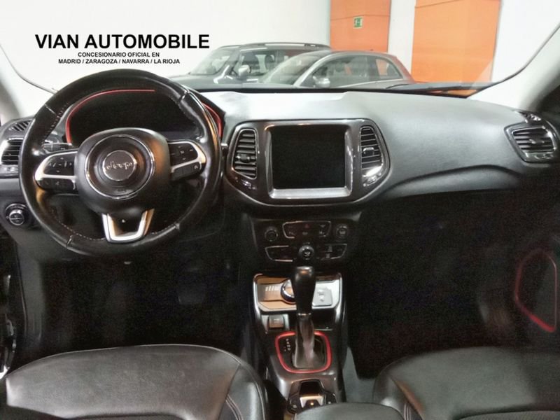Jeep Compass 4xe 1.3 PHEV 240cv AT AWD Trailhawk