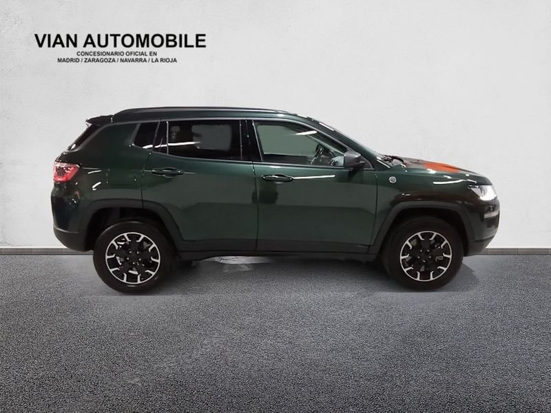 Jeep Compass 4xe 1.3 PHEV 240cv AT AWD Trailhawk