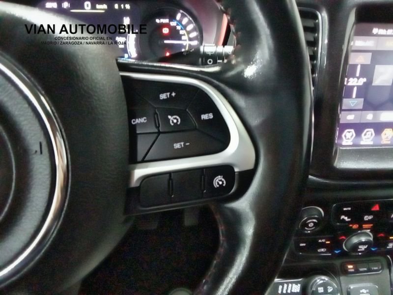 Jeep Compass 4xe 1.3 PHEV 240cv AT AWD Trailhawk