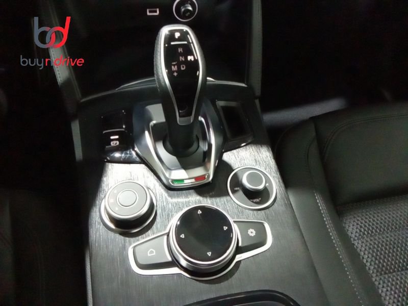 Alfa Romeo Stelvio 2.2 160cv RWD Sprint