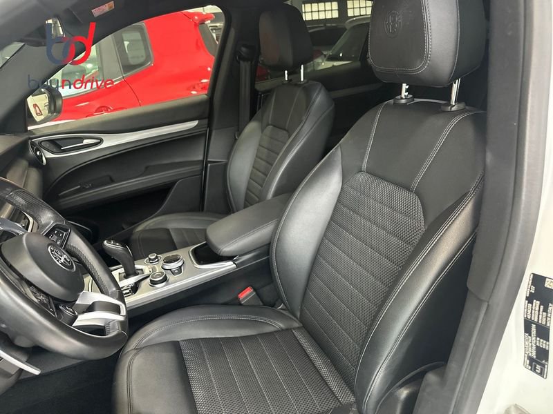 Alfa Romeo Stelvio 2.2 190cv RWD Sprint
