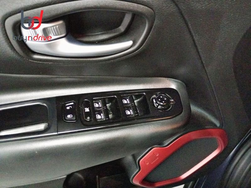 Jeep Renegade 4xe 1.3 PHEV 240cv AT AWD Trailhawk