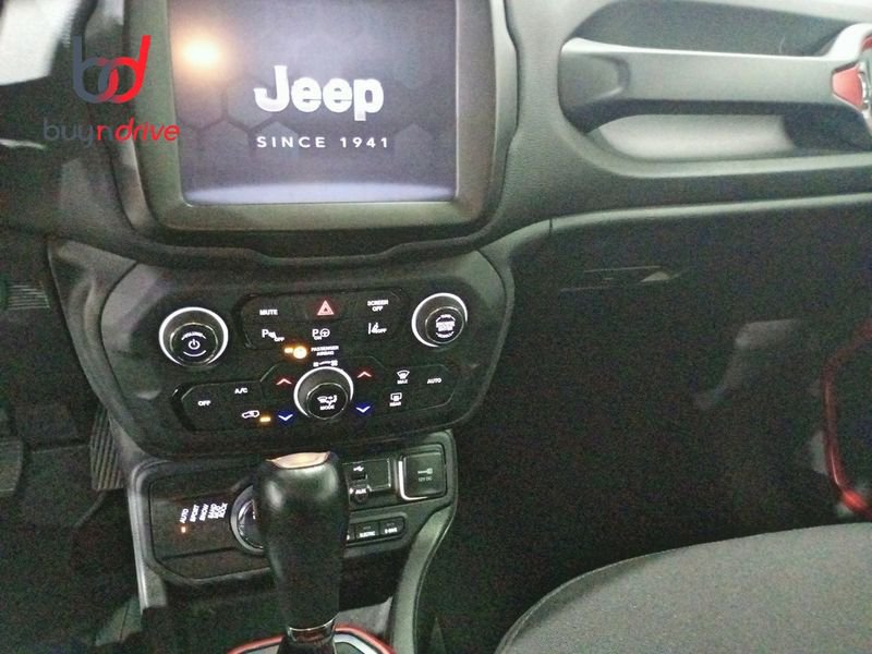 Jeep Renegade 4xe 1.3 PHEV 240cv AT AWD Trailhawk