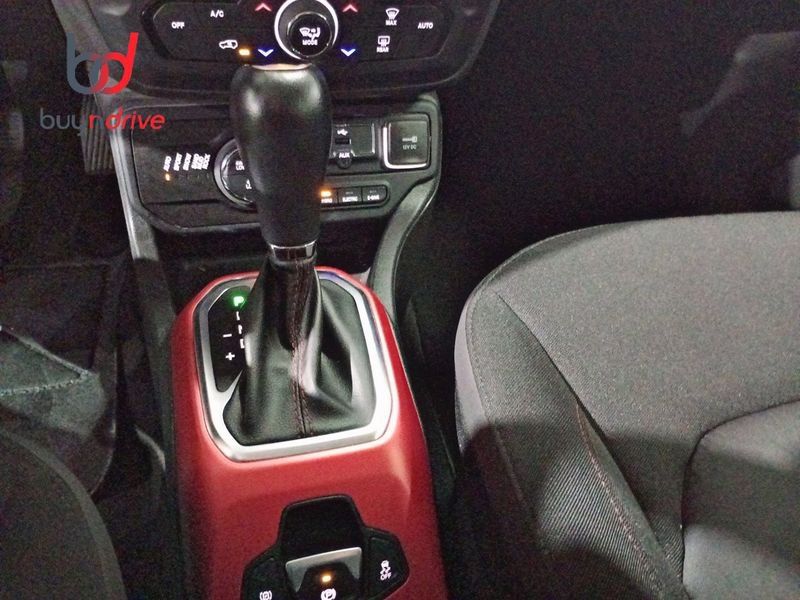 Jeep Renegade 4xe 1.3 PHEV 240cv AT AWD Trailhawk