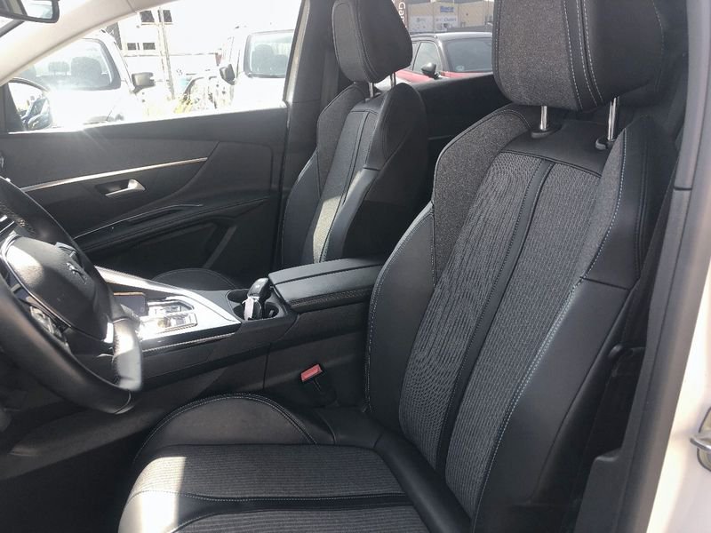 Peugeot 3008 1.2 PureTech 130cv S&S EAT8 Allure Pack
