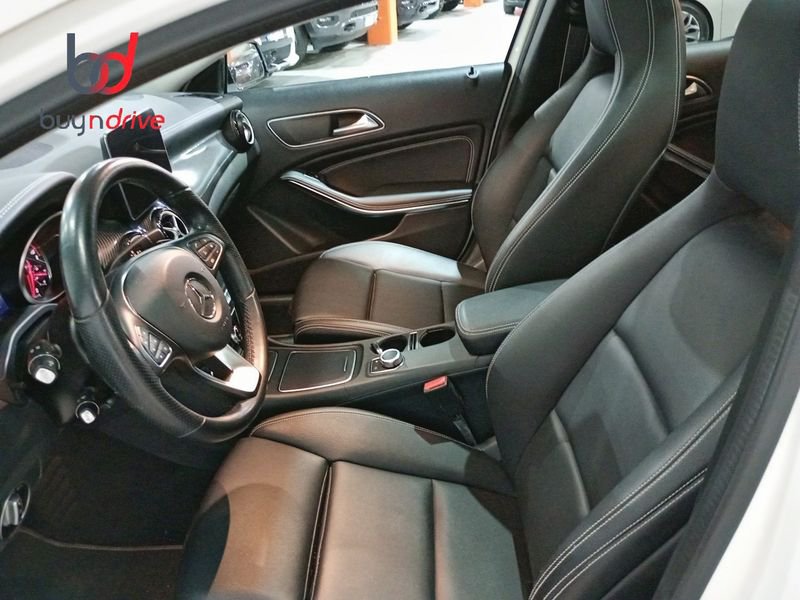 Mercedes-Benz GLA 180