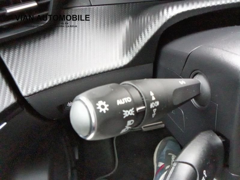 Peugeot e-2008 Eléctrico 136cv Auto. GT