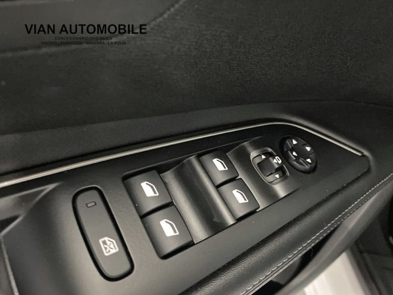 Peugeot 5008 1.2 PureTech 130cv S&S EAT8 Allure