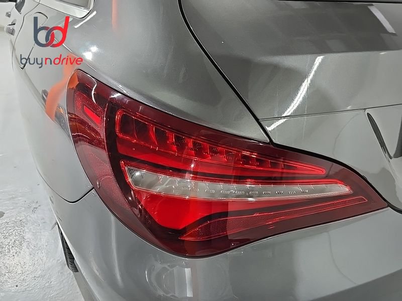 Mercedes-Benz CLA CLA 200 Shooting Brake