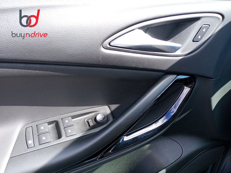 Opel Astra Astra ST DESIGN& TECH