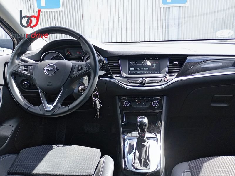 Opel Astra Astra ST DESIGN& TECH
