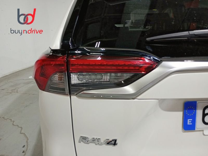 Toyota Rav4 Hybrid 220H Automático 4x2 Advance