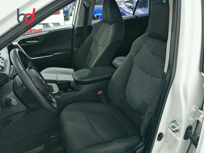 Toyota Rav4 Hybrid 220H Automático 4x2 Advance