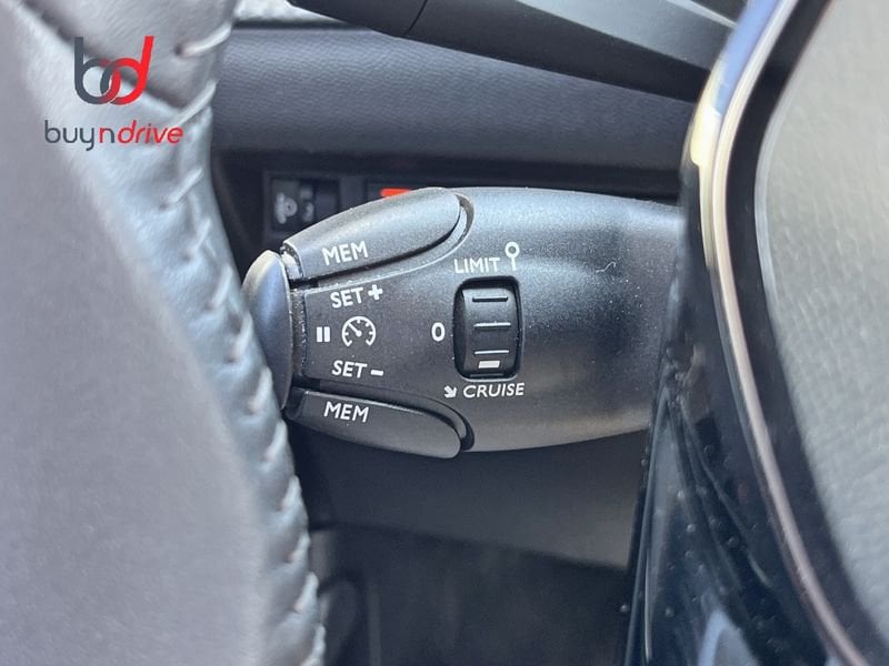 Peugeot 2008 1.2 Puretech 100cv S&S BVM6 Active Pack