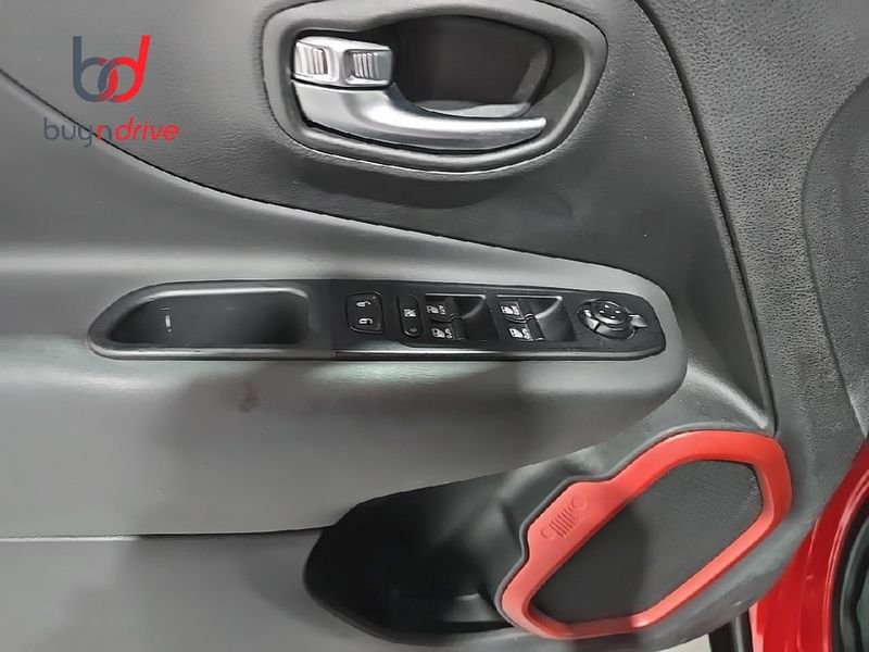 Jeep Renegade 4xe 1.3 PHEV 240cv AT AWD Trailhawk