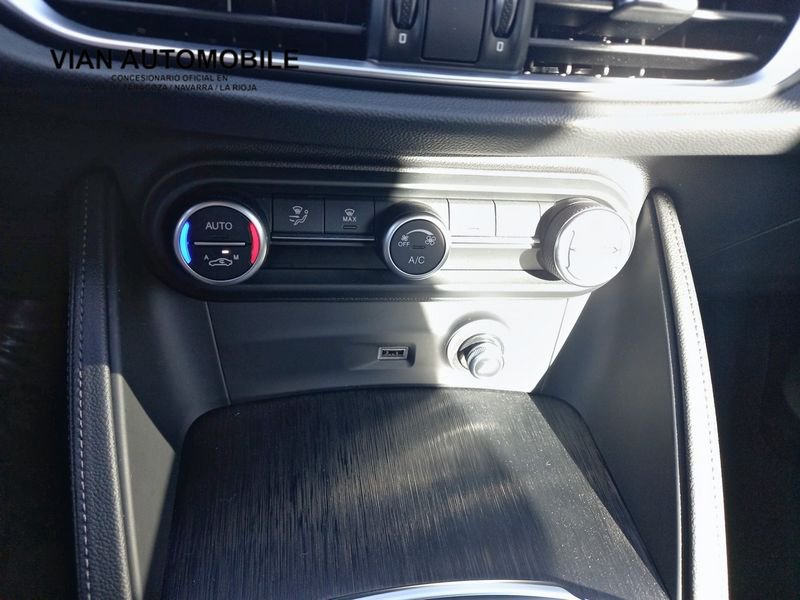 Alfa Romeo Stelvio 2.2 160cv RWD Sprint