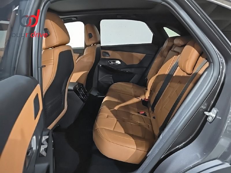 DS DS 7 BlueHDi 130cv Automático Rivoli