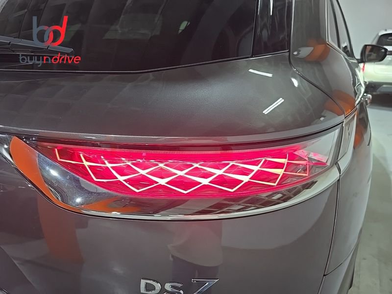 DS DS 7 BlueHDi 130cv Automático Rivoli