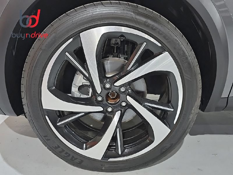 DS DS 7 BlueHDi 130cv Automático Rivoli