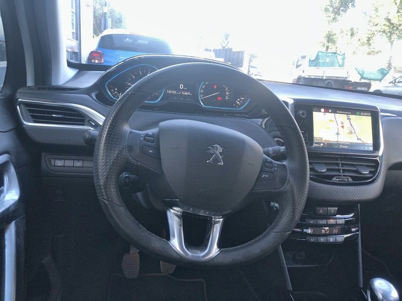 Peugeot 2008 1.2 PureTech 130cv S&S Crossway