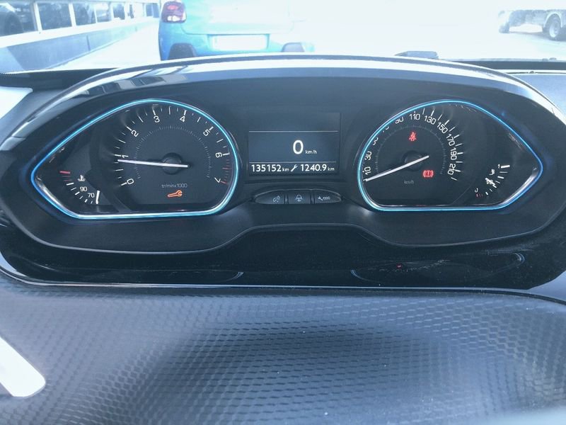 Peugeot 2008 1.2 PureTech 130cv S&S Crossway