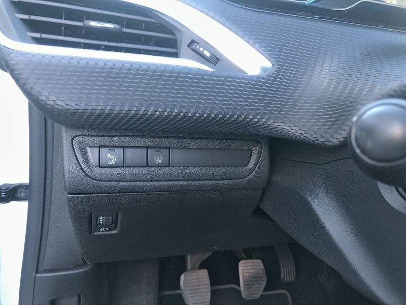 Peugeot 2008 1.2 PureTech 130cv S&S Crossway