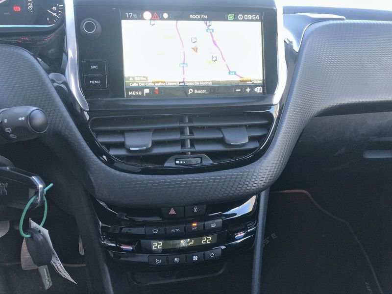 Peugeot 2008 1.2 PureTech 130cv S&S Crossway