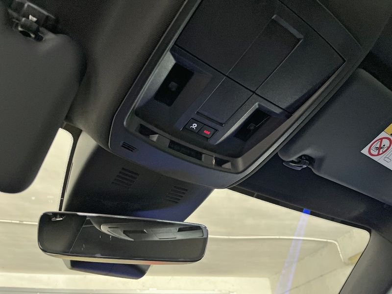 Peugeot e-5008 Eléctrico 157kW GT