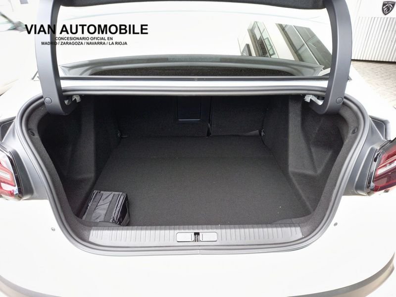 Citroën ë-C4 X 100kW 50KWh Shine