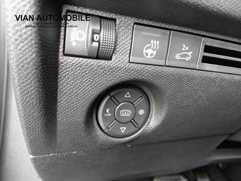 Citroën ë-C4 X 100kW 50KWh Shine