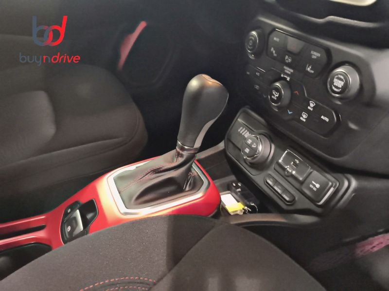 Jeep Renegade 4xe 1.3 PHEV 240cv AT AWD Trailhawk