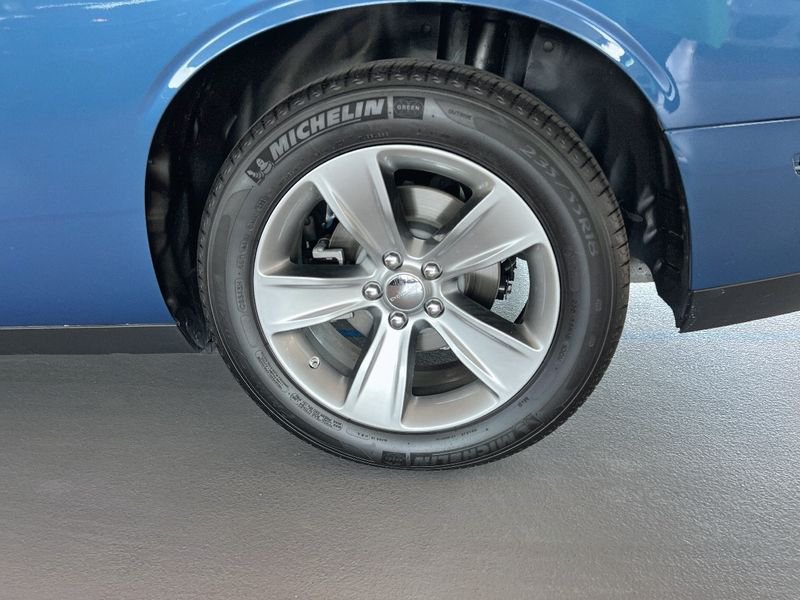 Dodge Challenger SXT