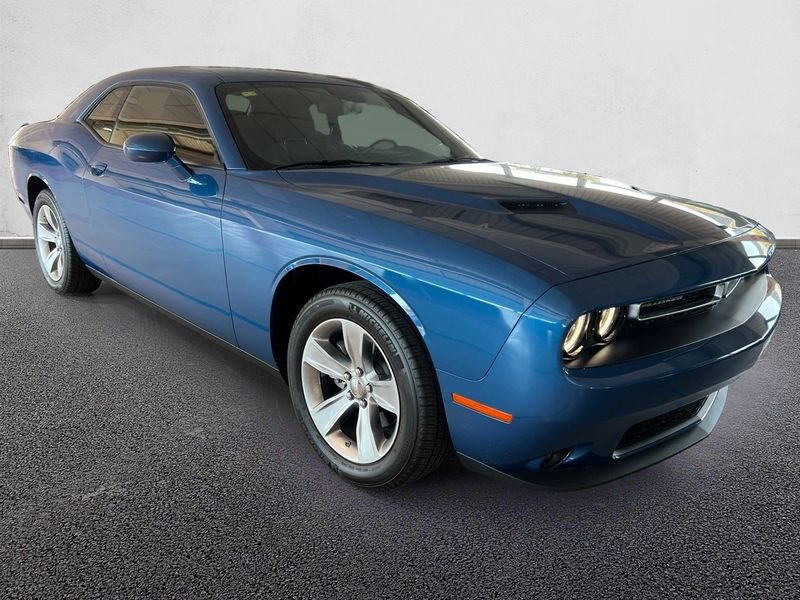 Dodge Challenger SXT