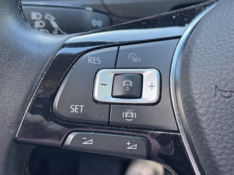 Volkswagen T-Roc 1.0 TSI 110cv Advance R-Line