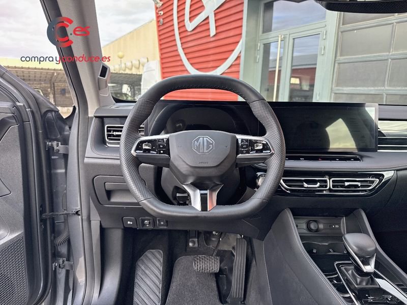 MG HS PHEV 1.5T PHEV Luxury
